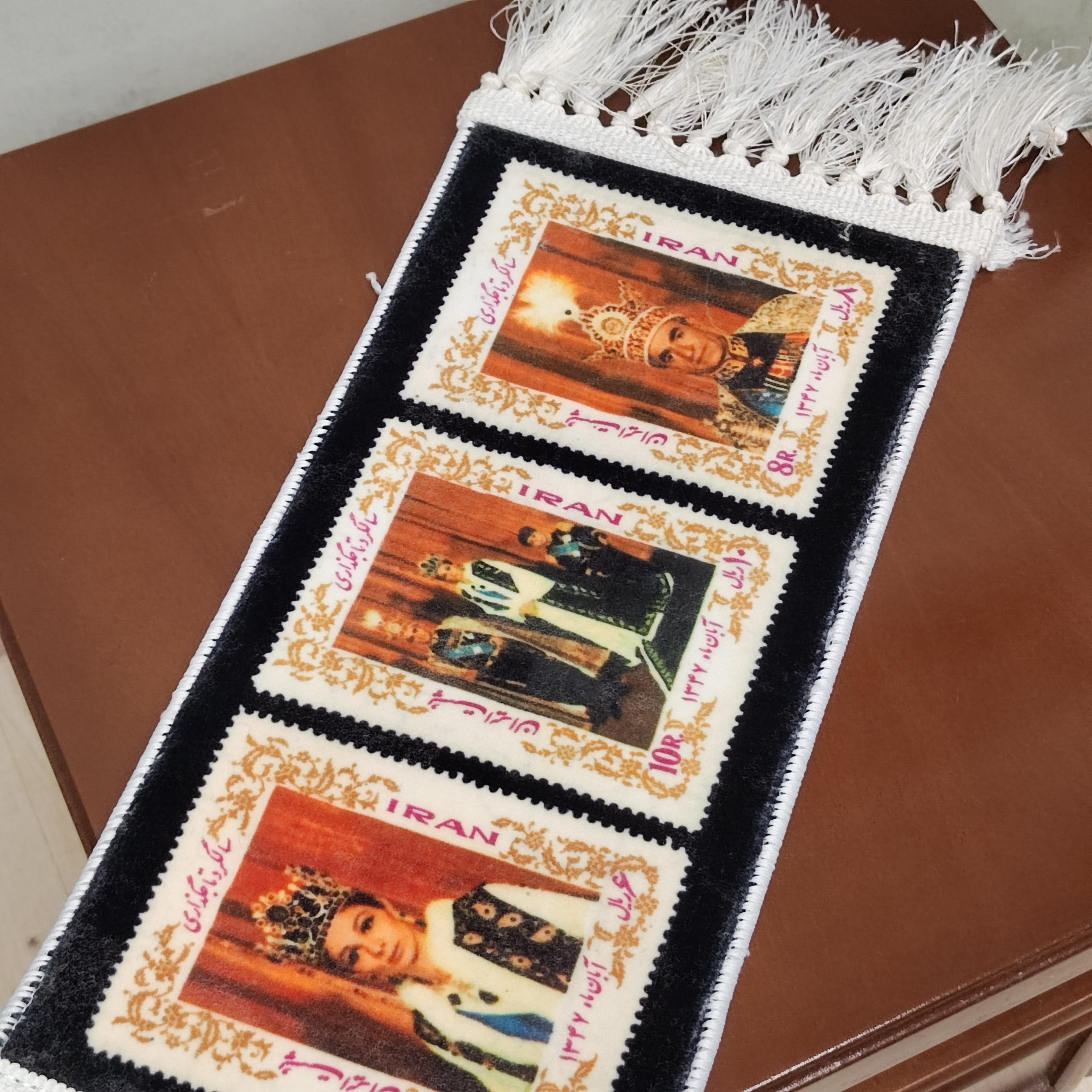 فرش تاجگذاری 47 ابعاد 20 در 40