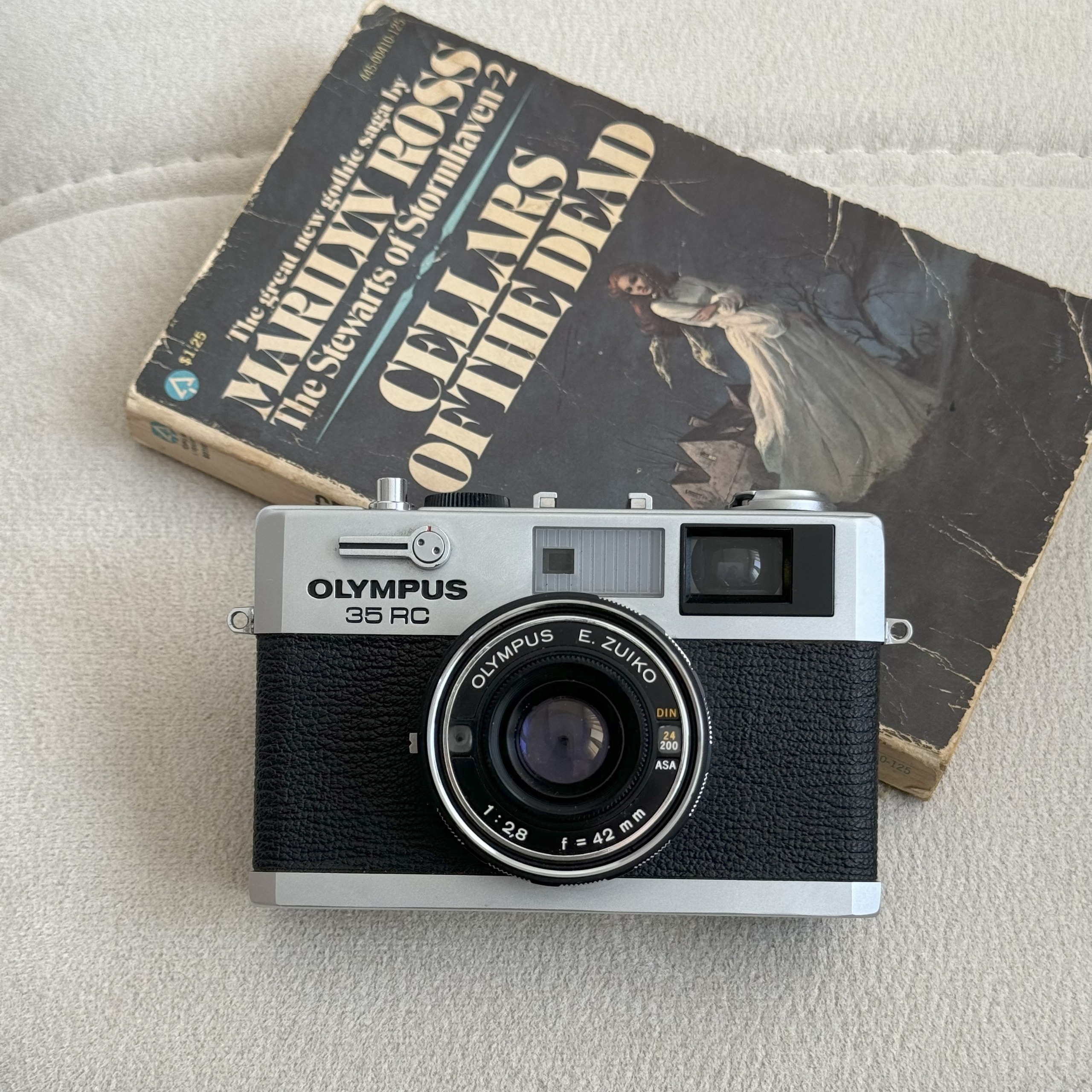 دوربین آنالوگ اولیمپوس olympus 35 rc