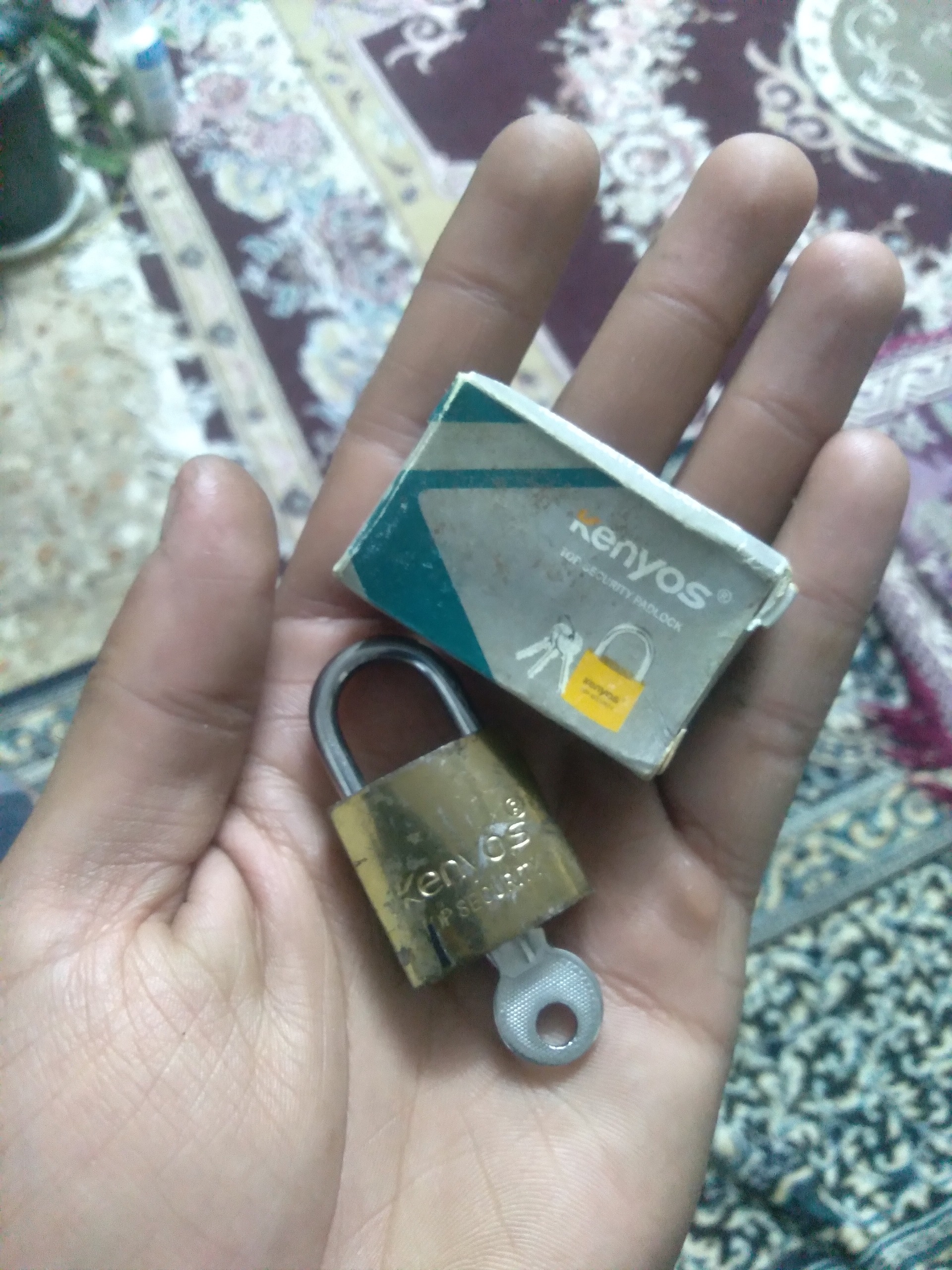 قفل اویز با کلید سالم Kenyos