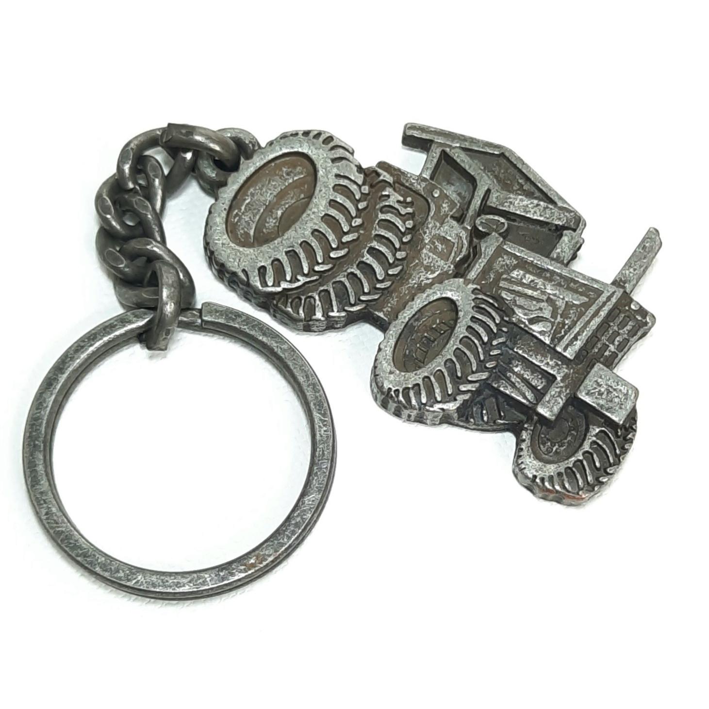 جاکلیدی قدیمی تبلیغات لوازم یدکی