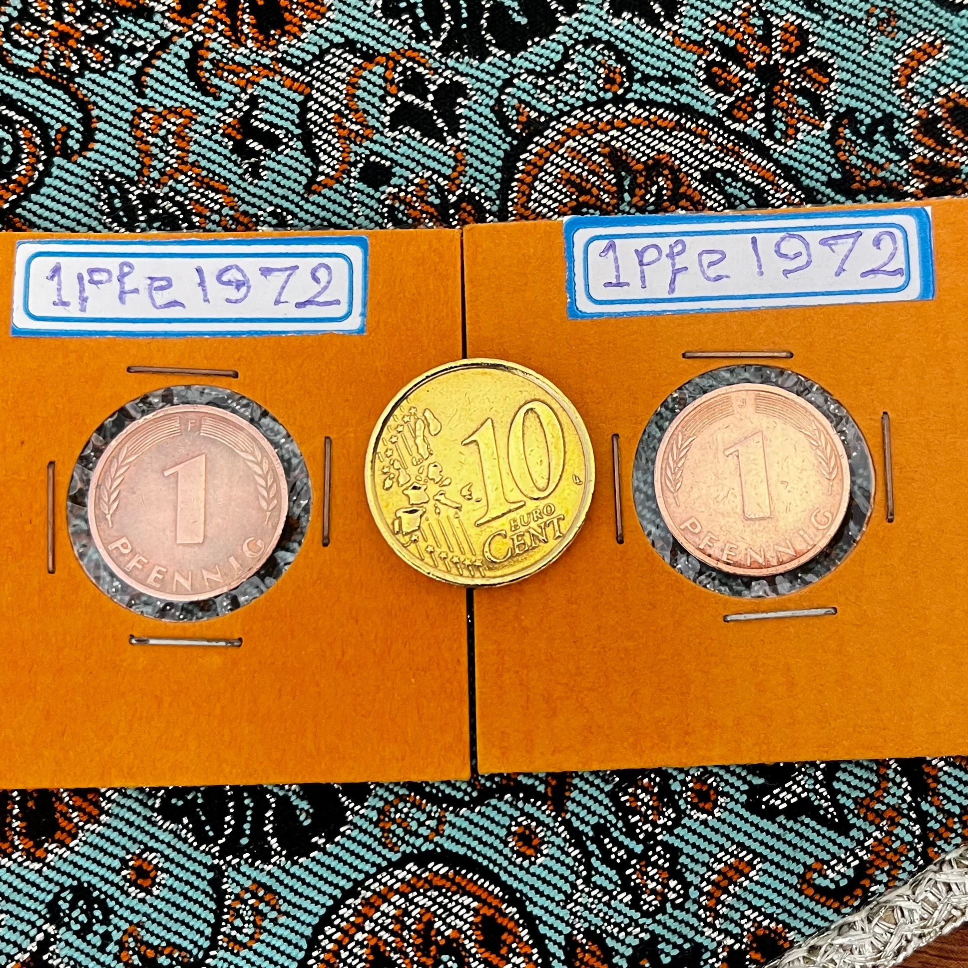 سکه 10 یورو سنت ایتالیا و دو عدد 1 فینیک المان