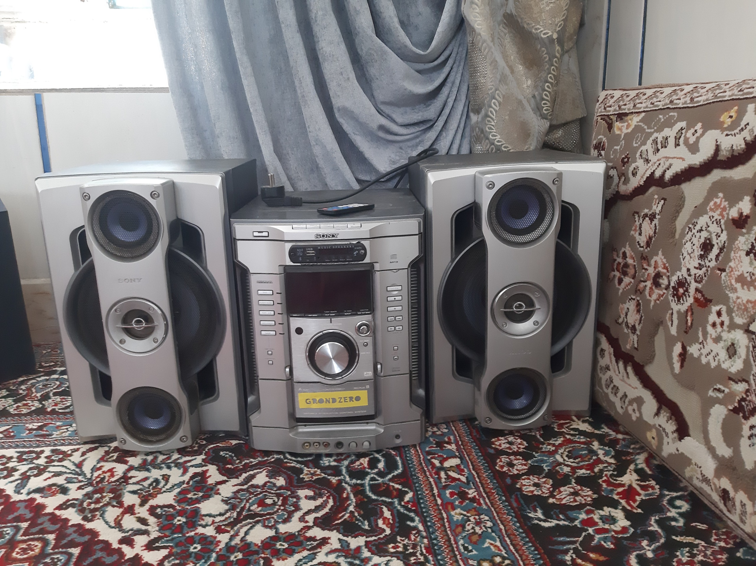 ظبط سونی gn88.7500وات بلوتوث حرفه ای