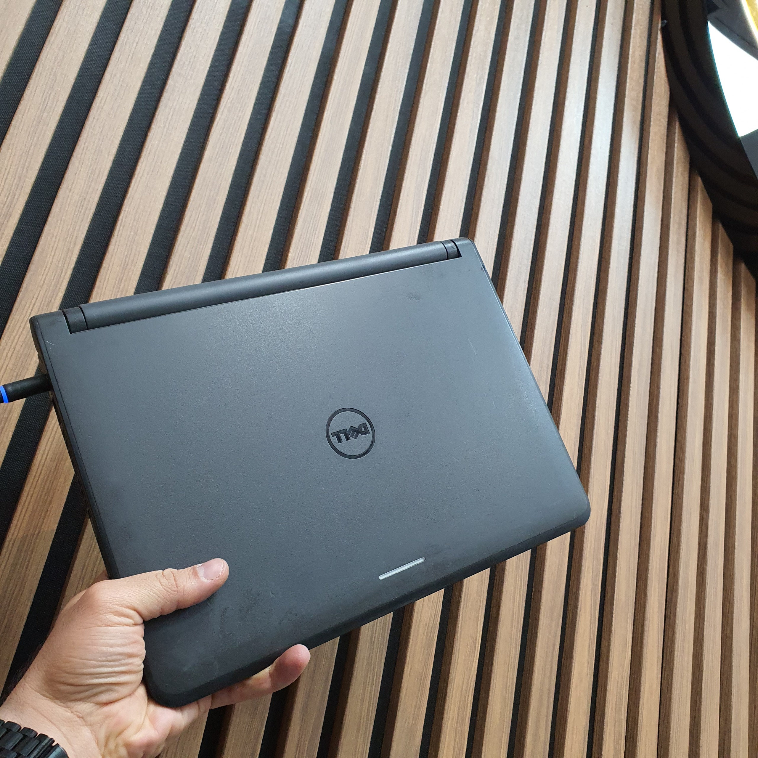 لپ تاپ   dell3350