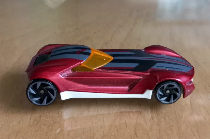 هات ویلز ماشین فلزی