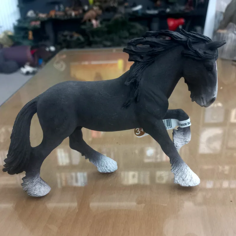 فیگور اسب اشلایش