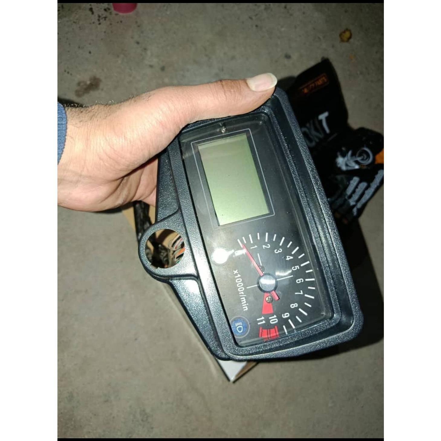 کیلومتر نیم دیجیتال