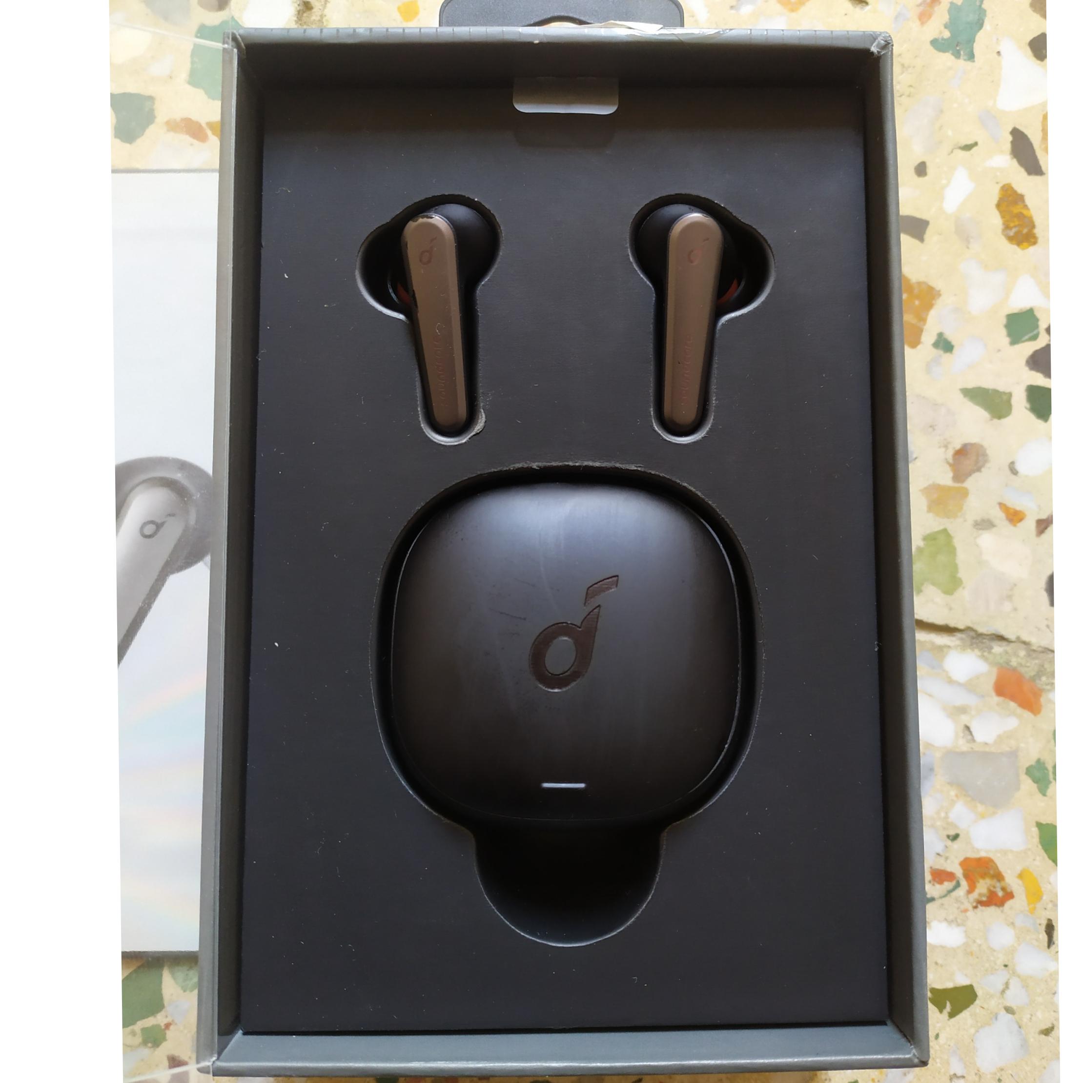 هدفون بیسیم انکر مدل Sound Core Liberty Air 2 Pro