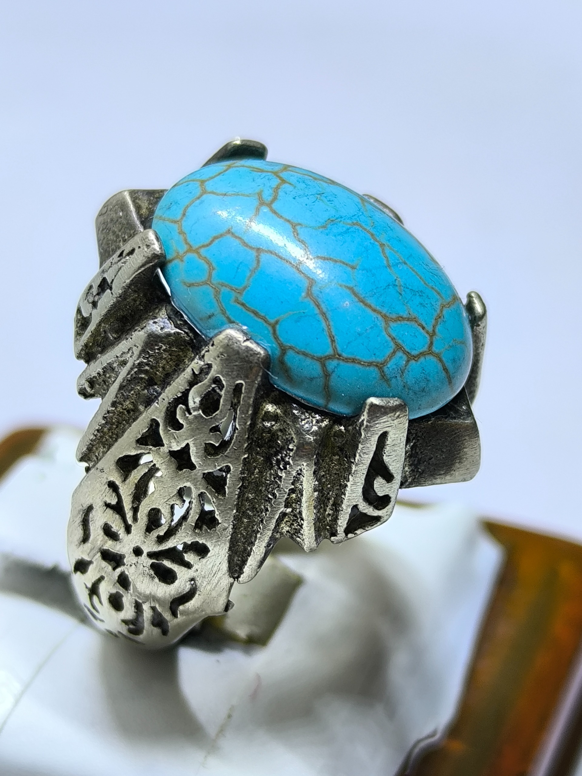 انگشتربسیار زیبا و بینظیر فیروزه نیشابوری