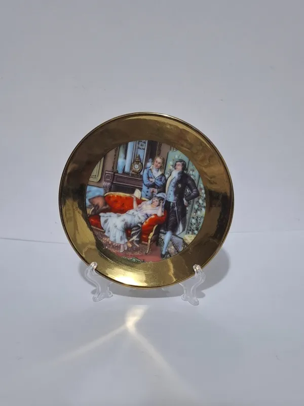 بشقاب رومیزی طرح اروپایی 02