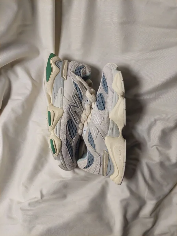 کتونی نیوبالانس 9060