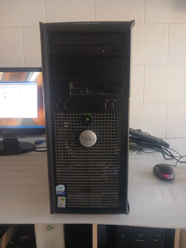 کیس وارداتی Dell کاملا سالم و اقتصادی