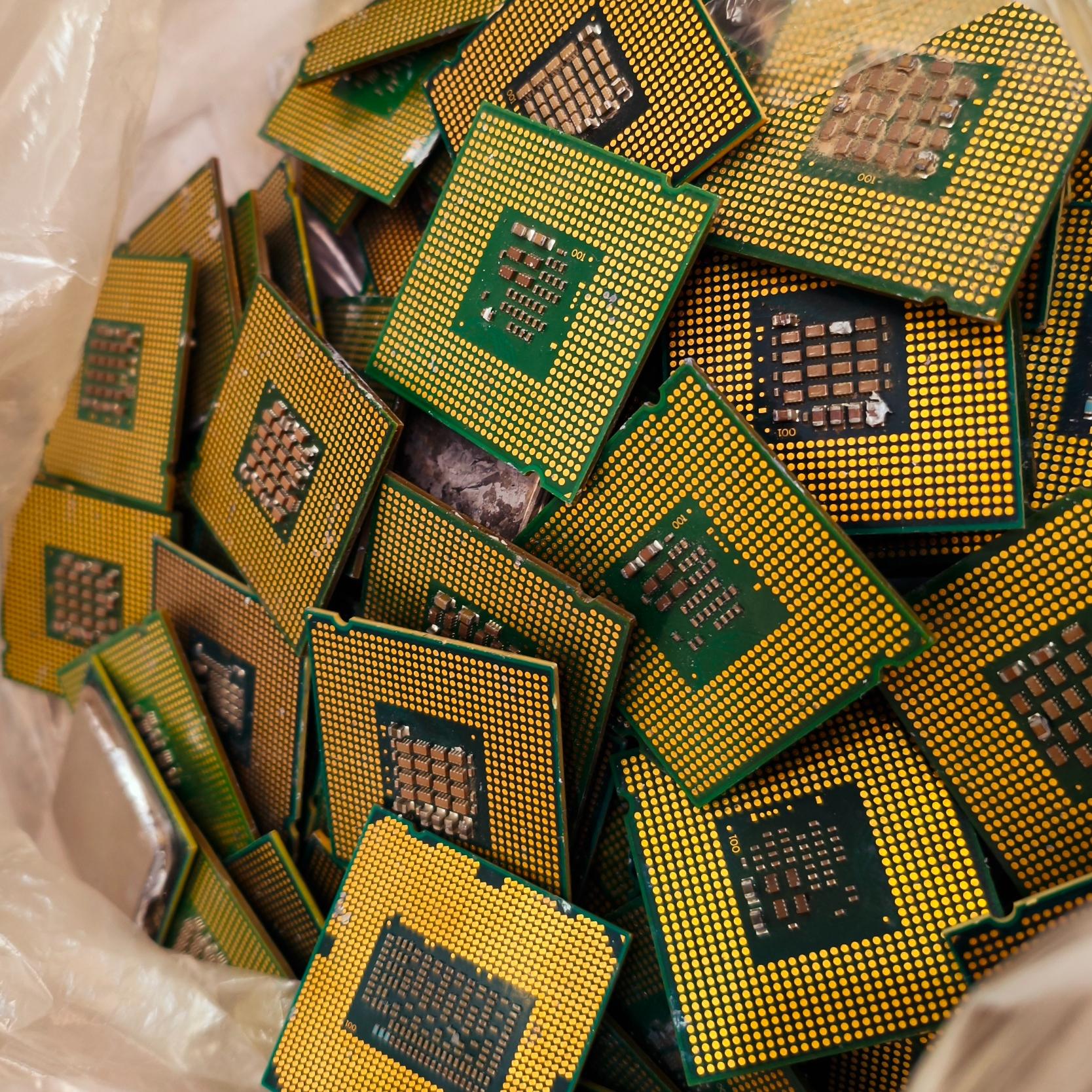 فروش یک کیلو cpuکف طلایی جهت بازیافت