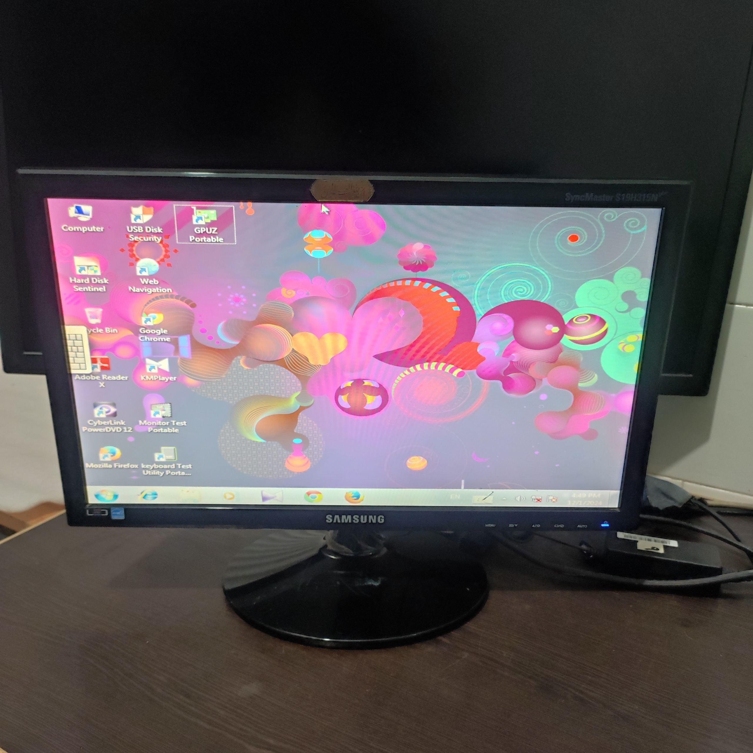 مانیتور LED SAMSUNG 19INCHساالم