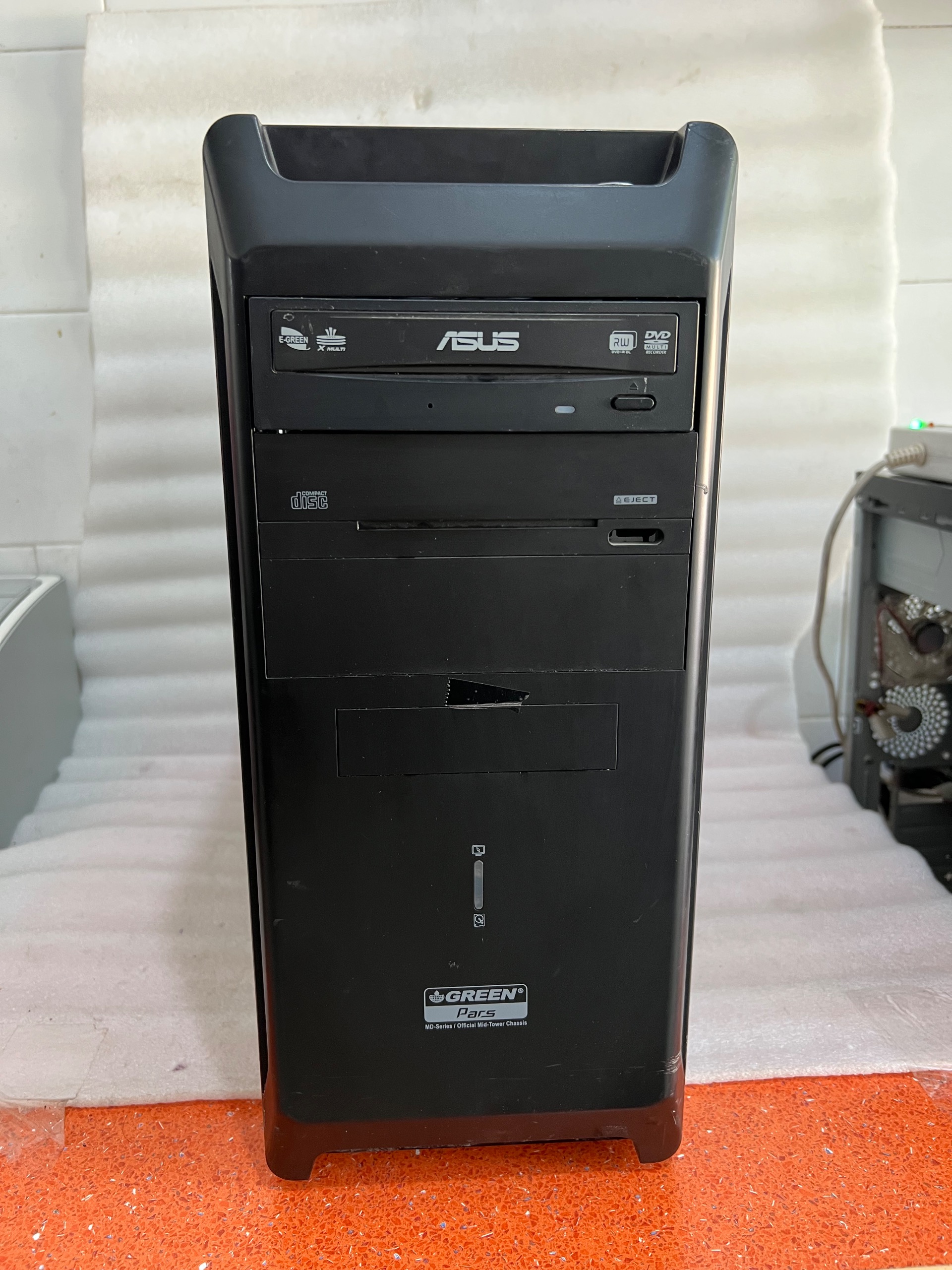 کیس کامپیوتر گرین کامل