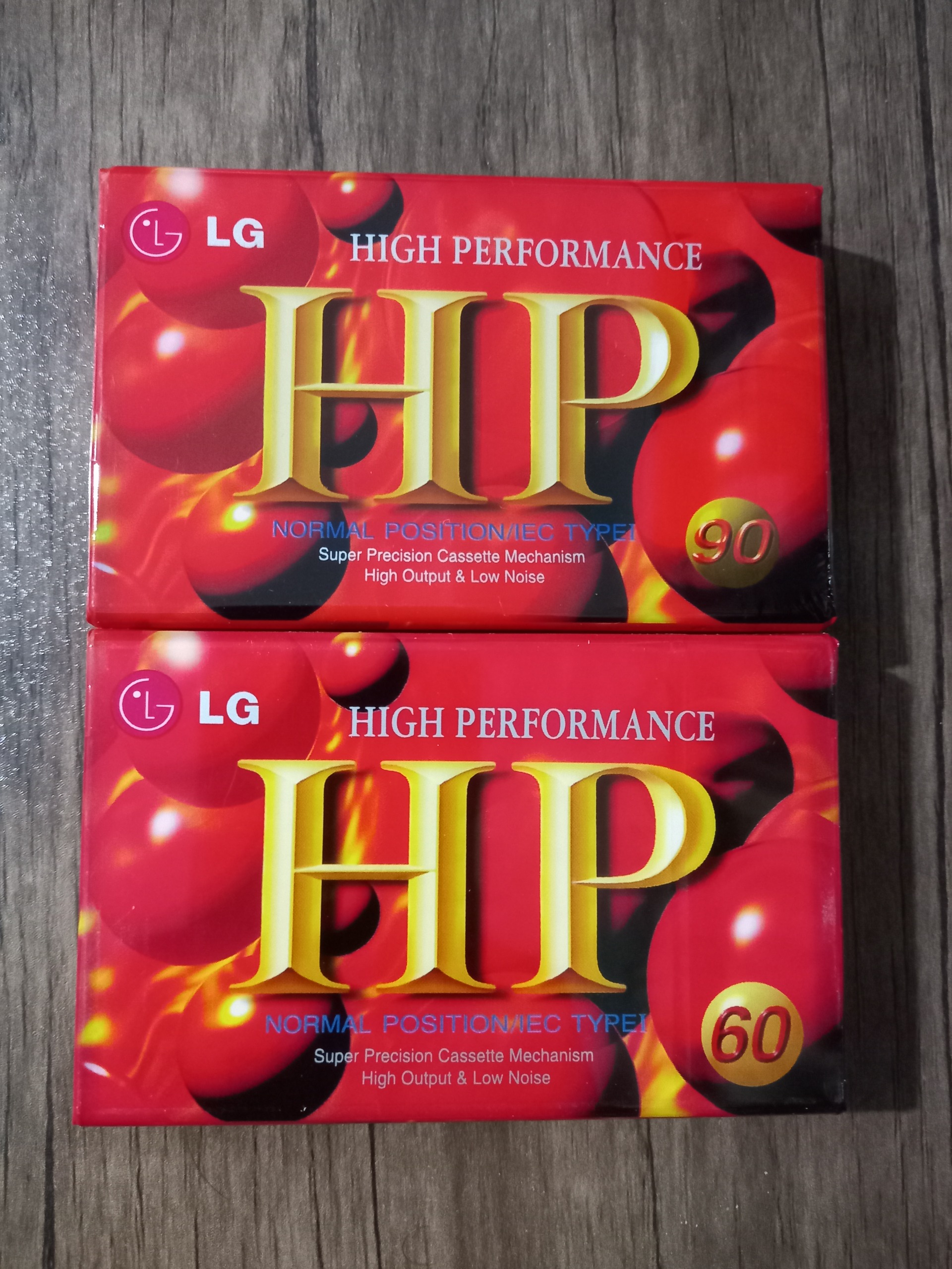 نوار کاست خام