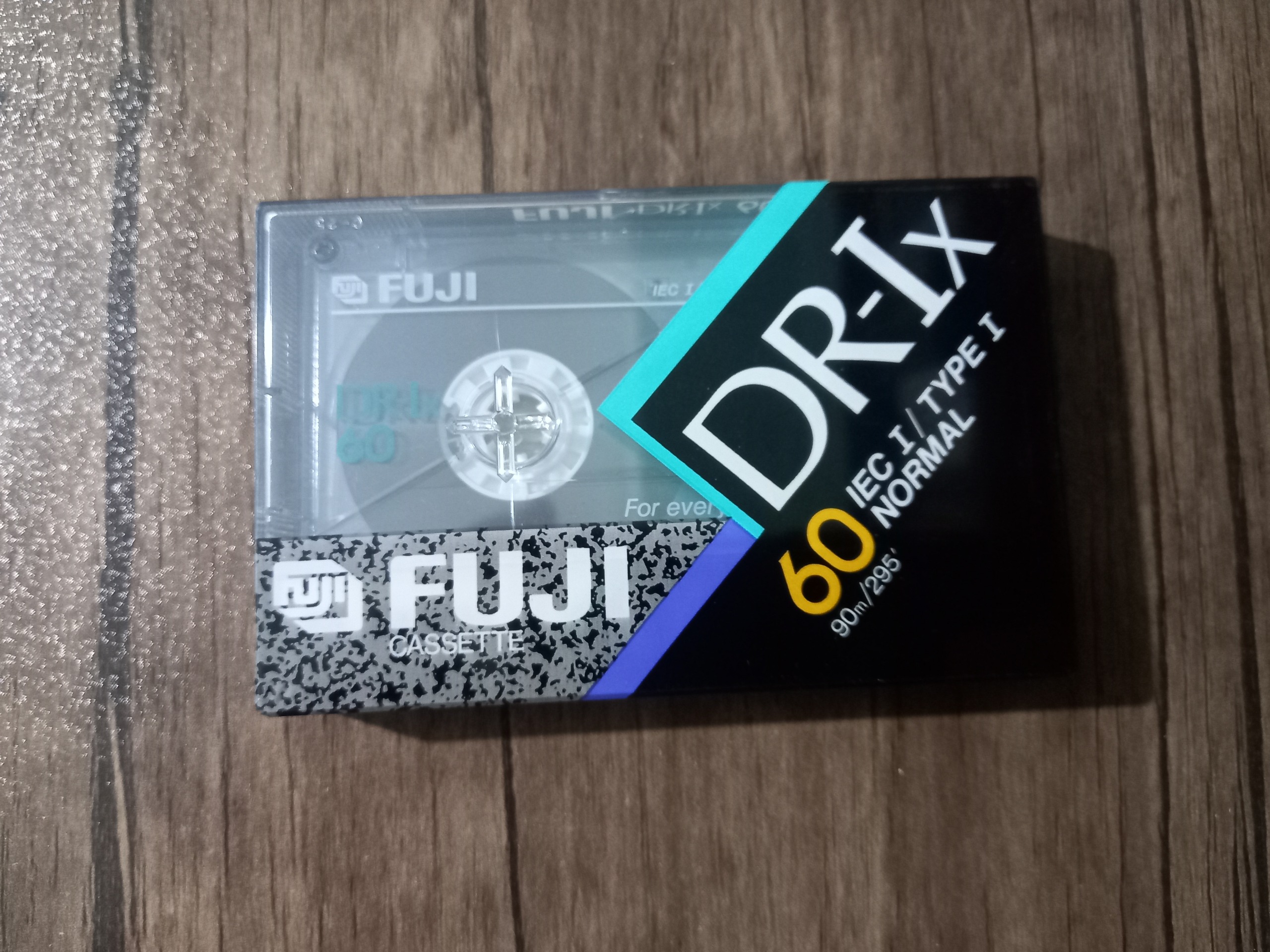 نوار کاست خام