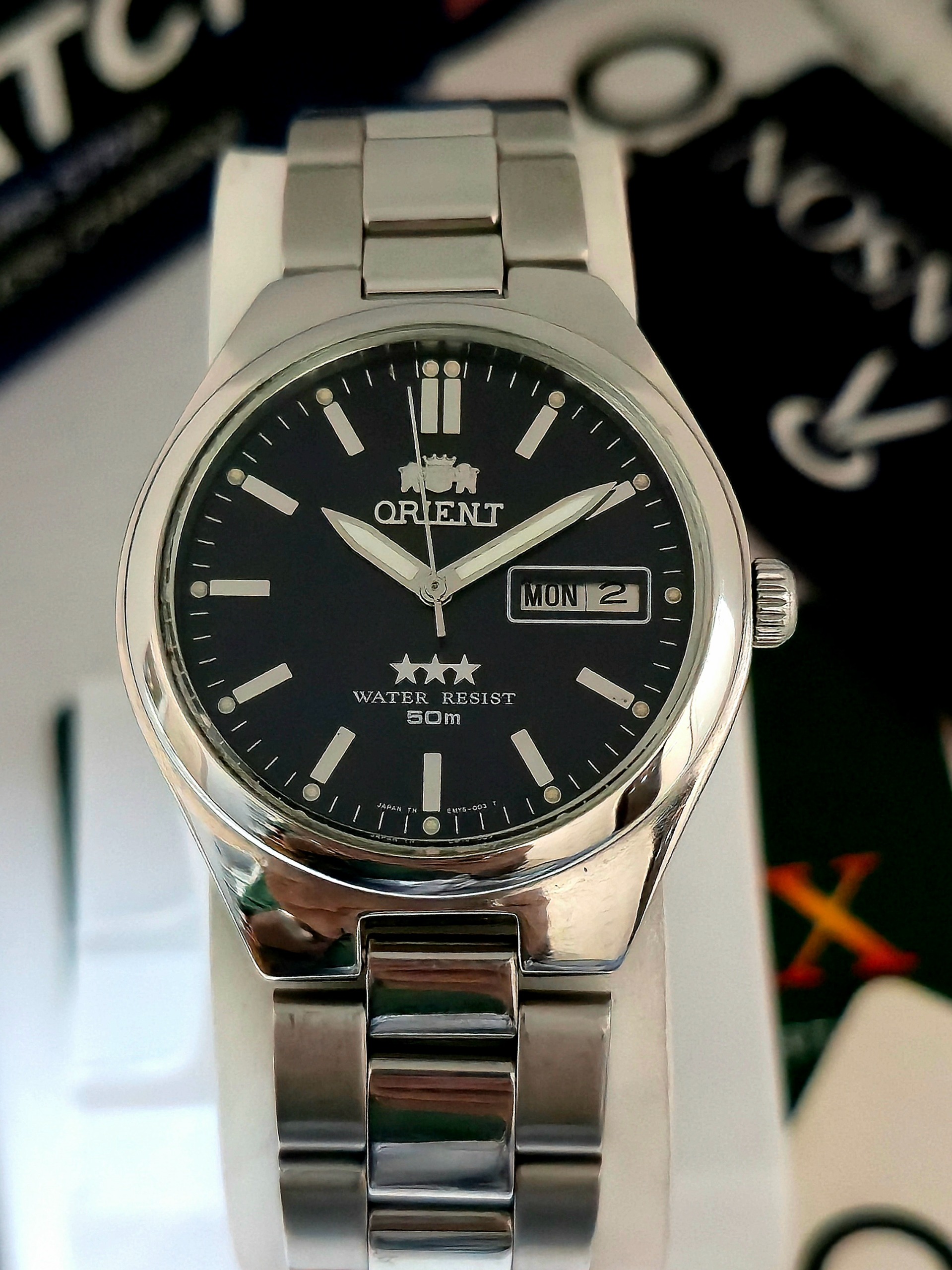 ساعت اورینت بسیار زیبا و خاص