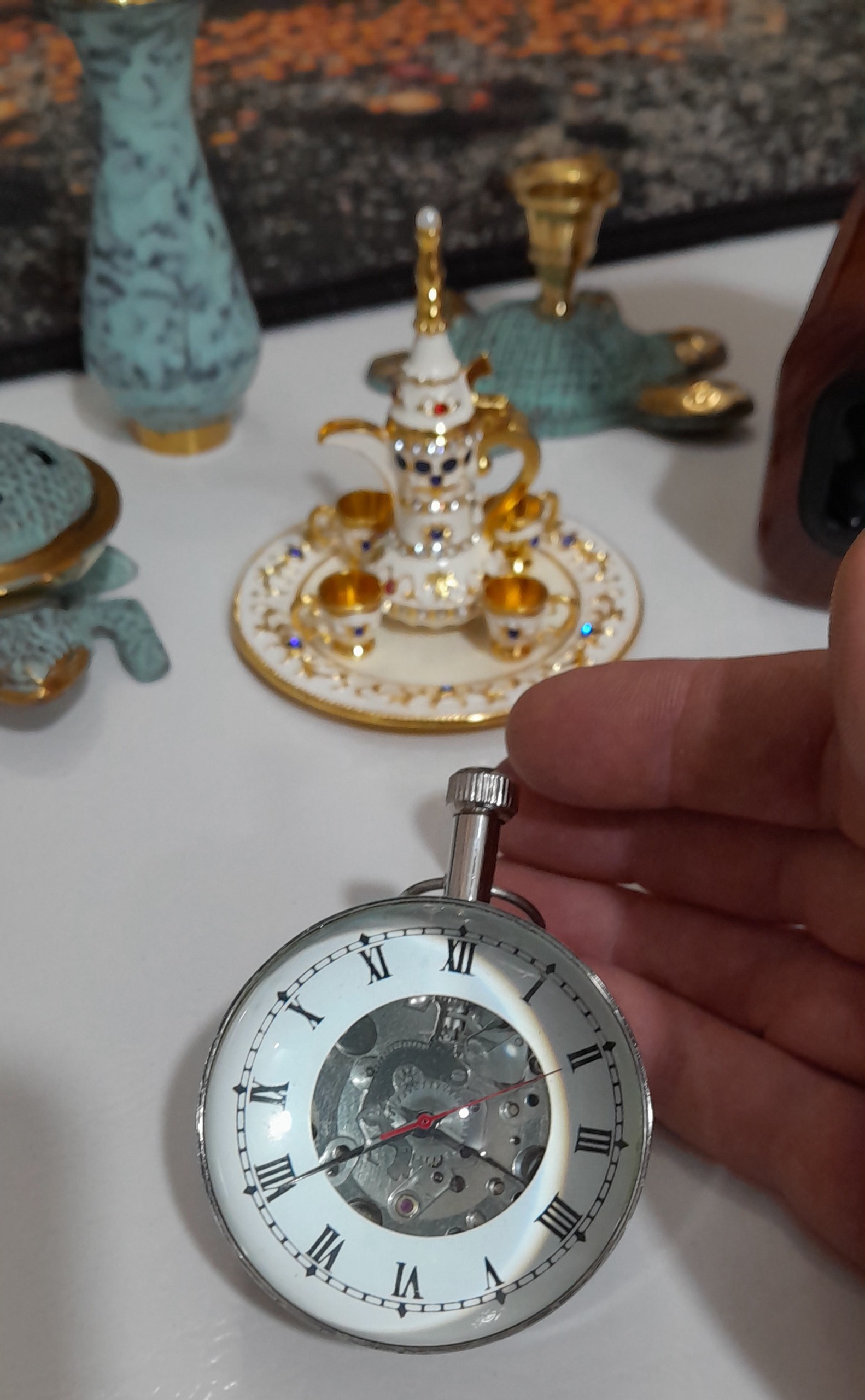 ساعت کوکی برنجی مدل گوی کروی