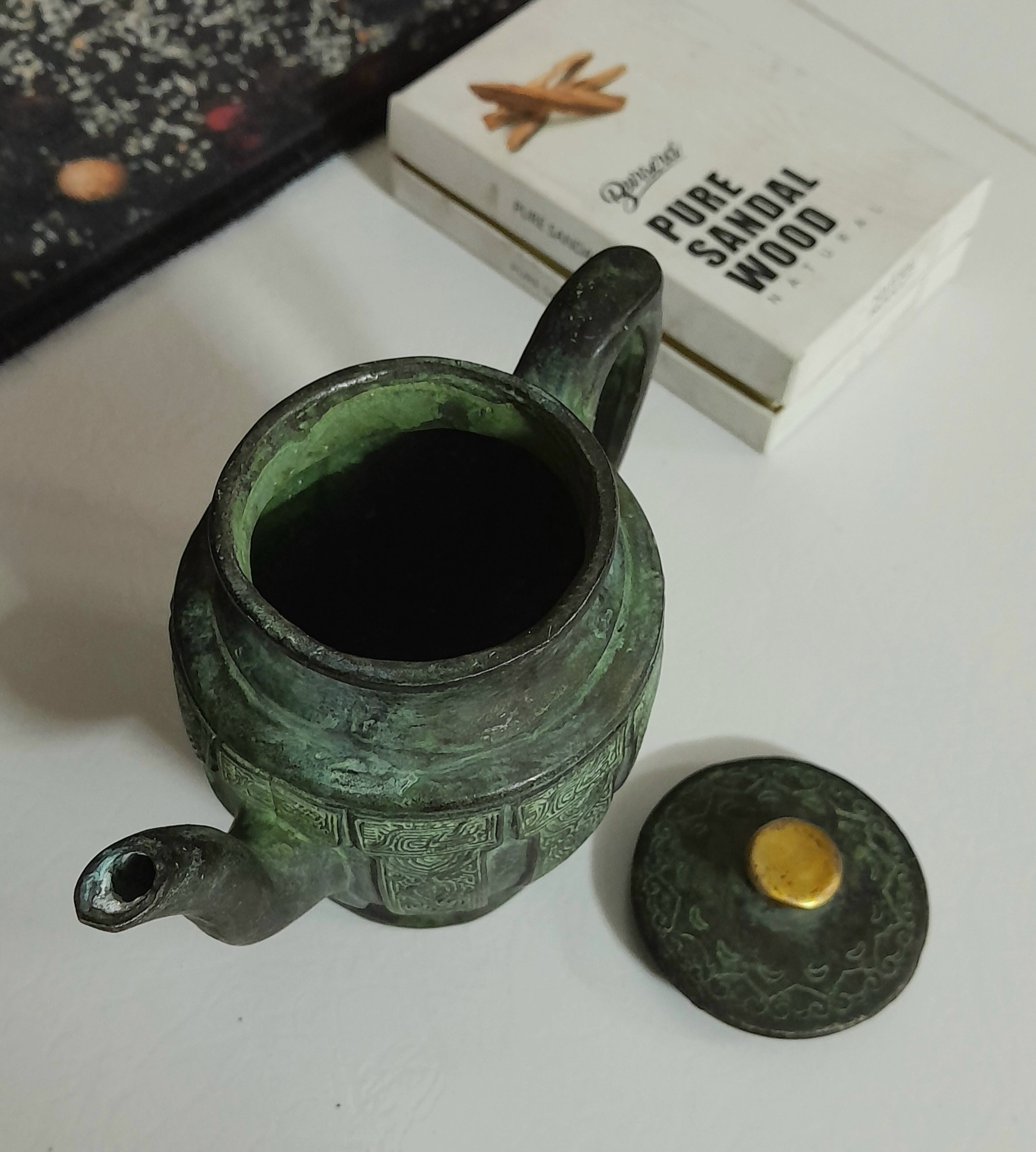 قوری برنجی زیبا