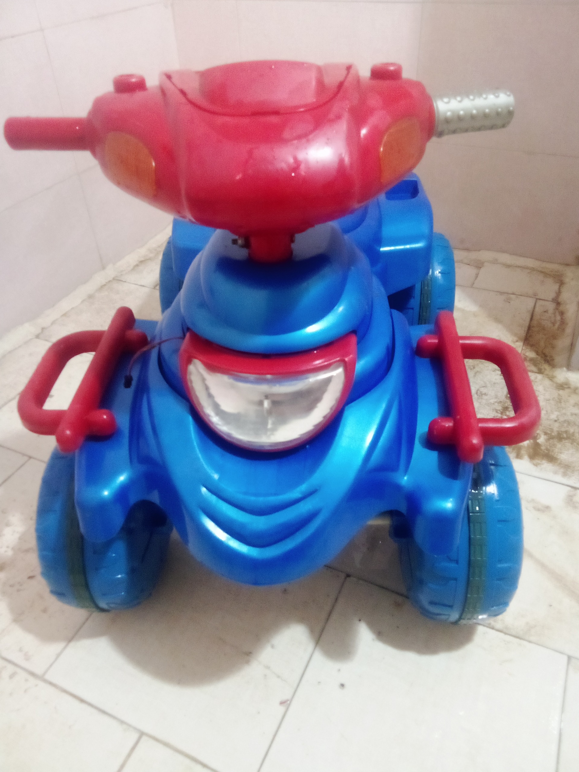 ماشین کنترلی کودکان