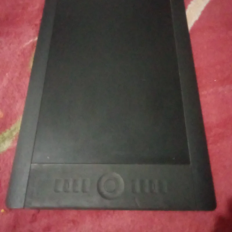 پن تبلت INTUOS مانیتور طراحی