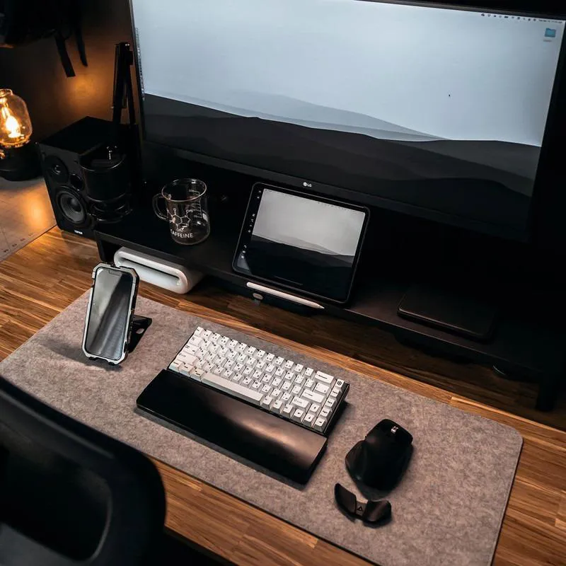 ماوس پد مدل نمدی