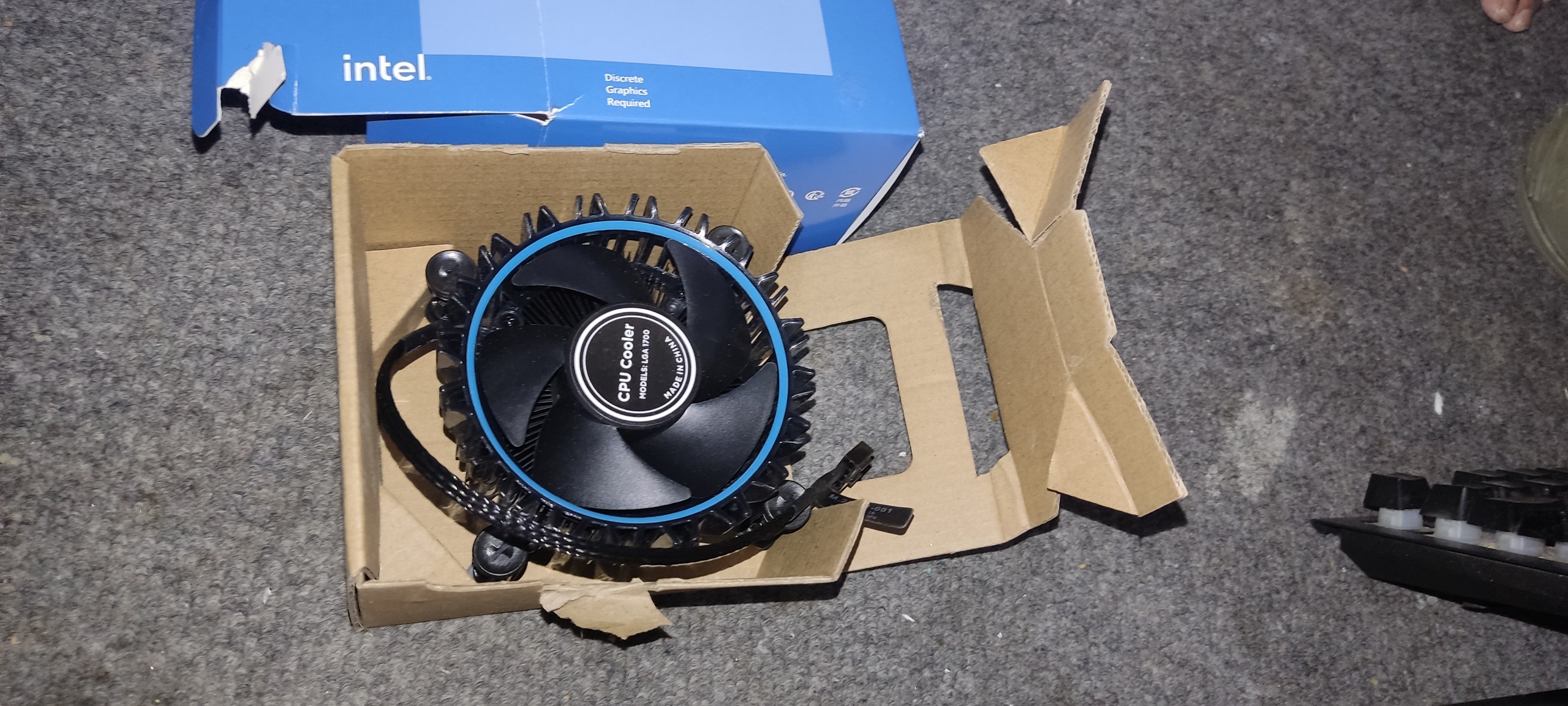 فن اینتل اورجینال lga1700 نو