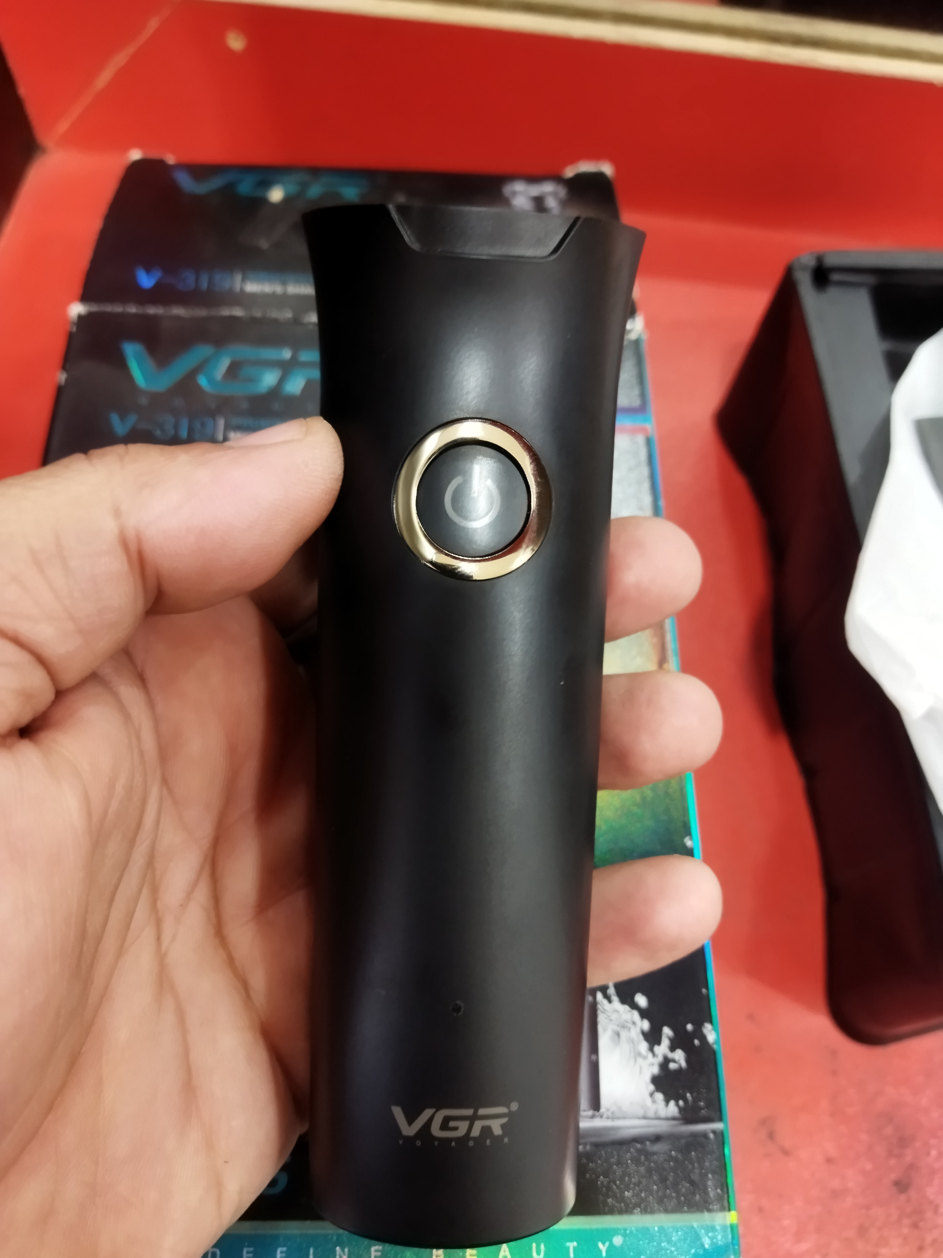 قاب ماشین ریش تراش سه تیغ v319