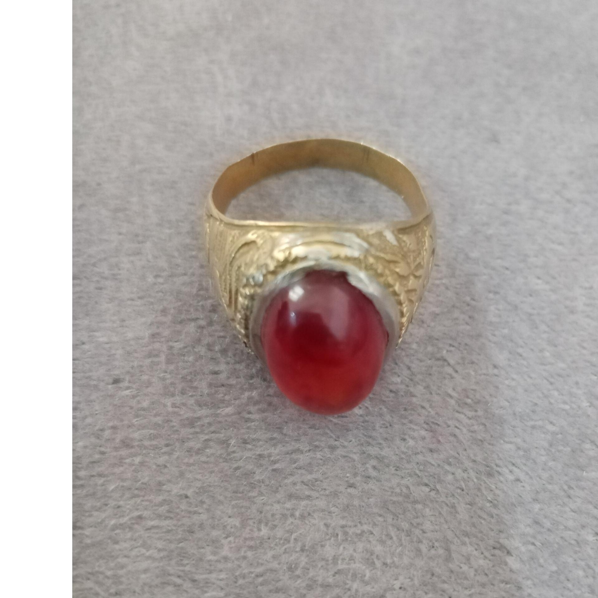 قدیمی نگین یاقوت