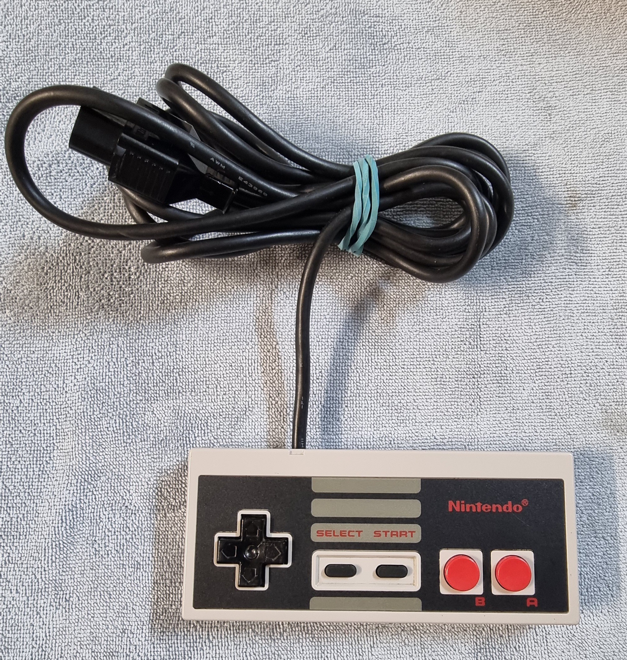 NES PAL CONTROLLER