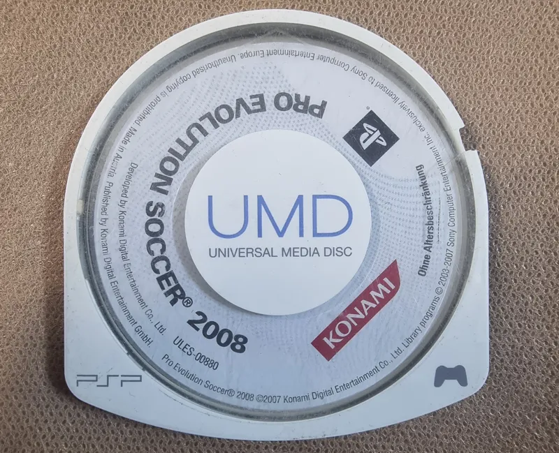 PRO EVOLUTION SOCCER 2008 بدون قاب