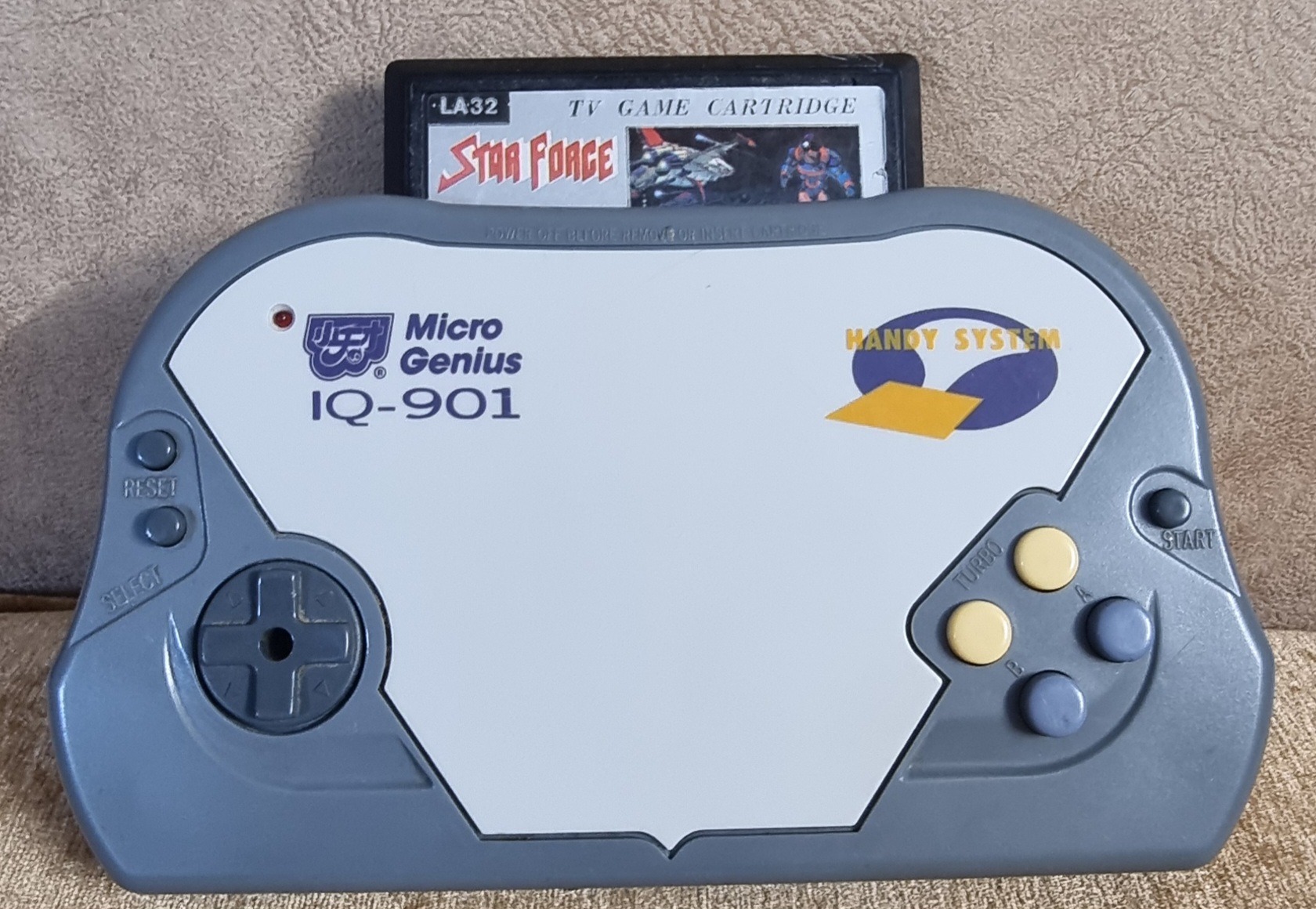 میکرو IQ901 با بازی