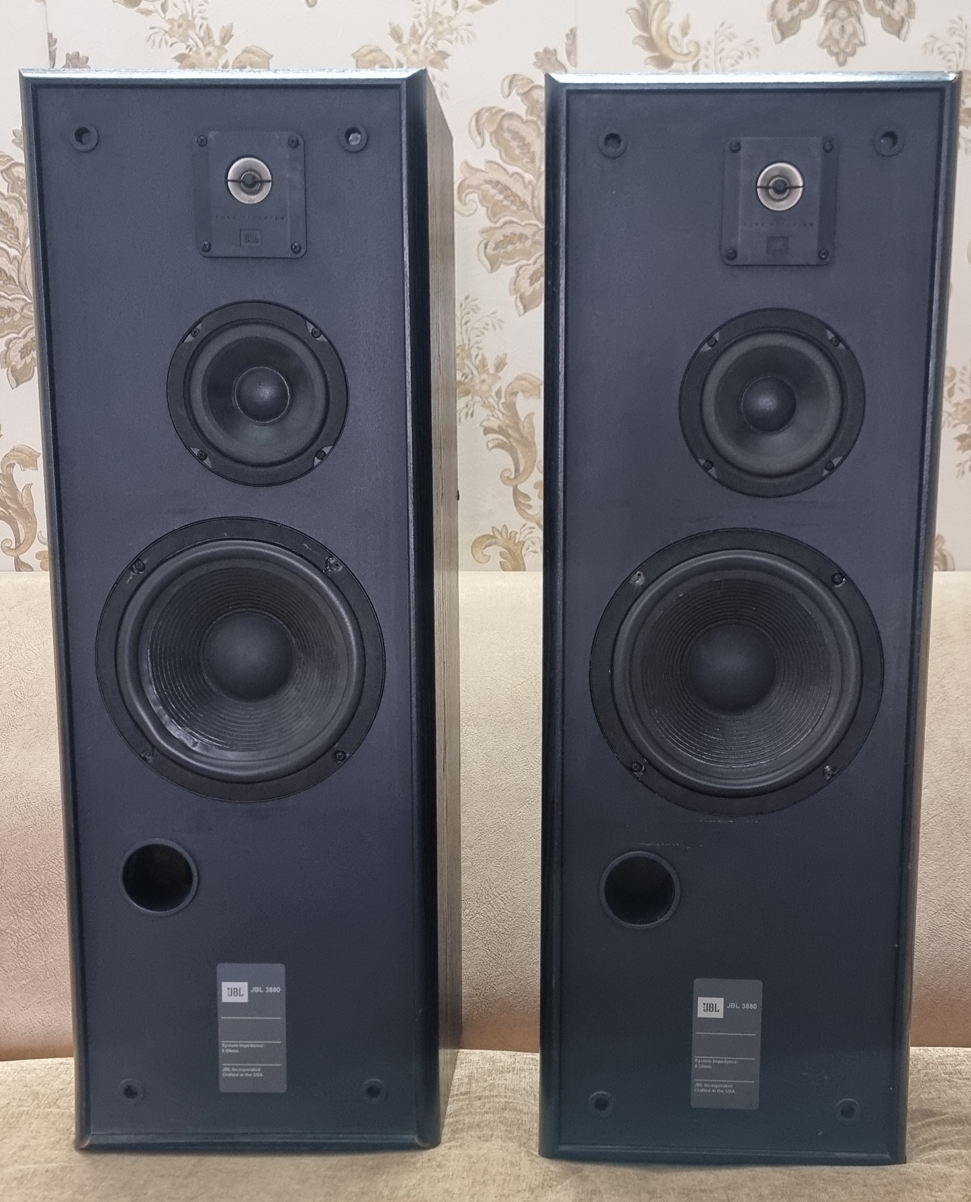 JBL 3 WAY 3880