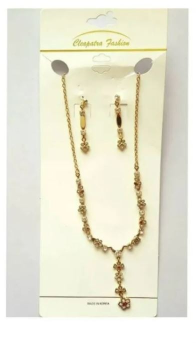 ست گردنبند و گوشواره طرح گل نگین دار، ساخت کره