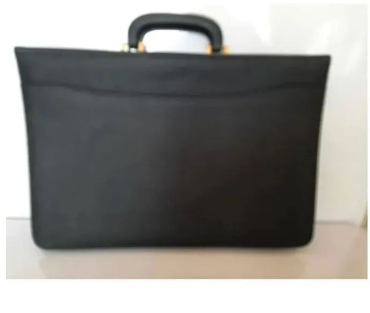 کیف دستی جنس PVC کاملا نو