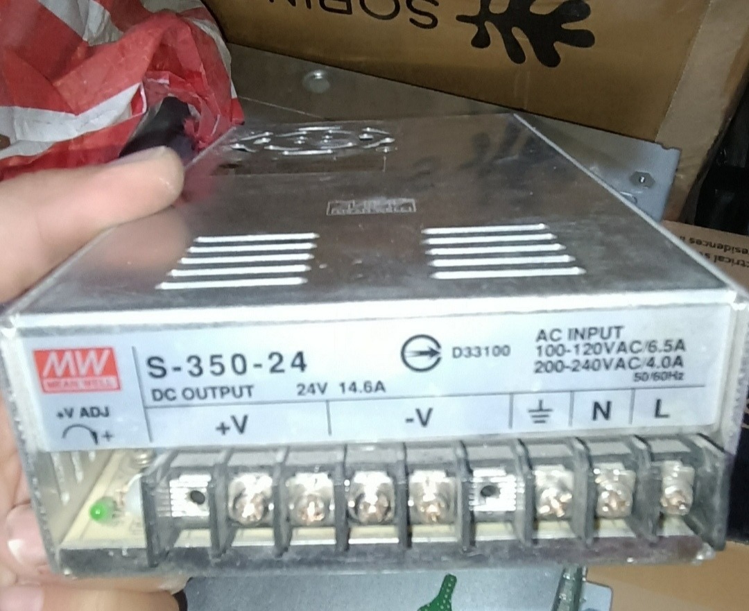 منبع تغذیه 24 ولت 14.6 آمپر مینول مدل LRS-350-24