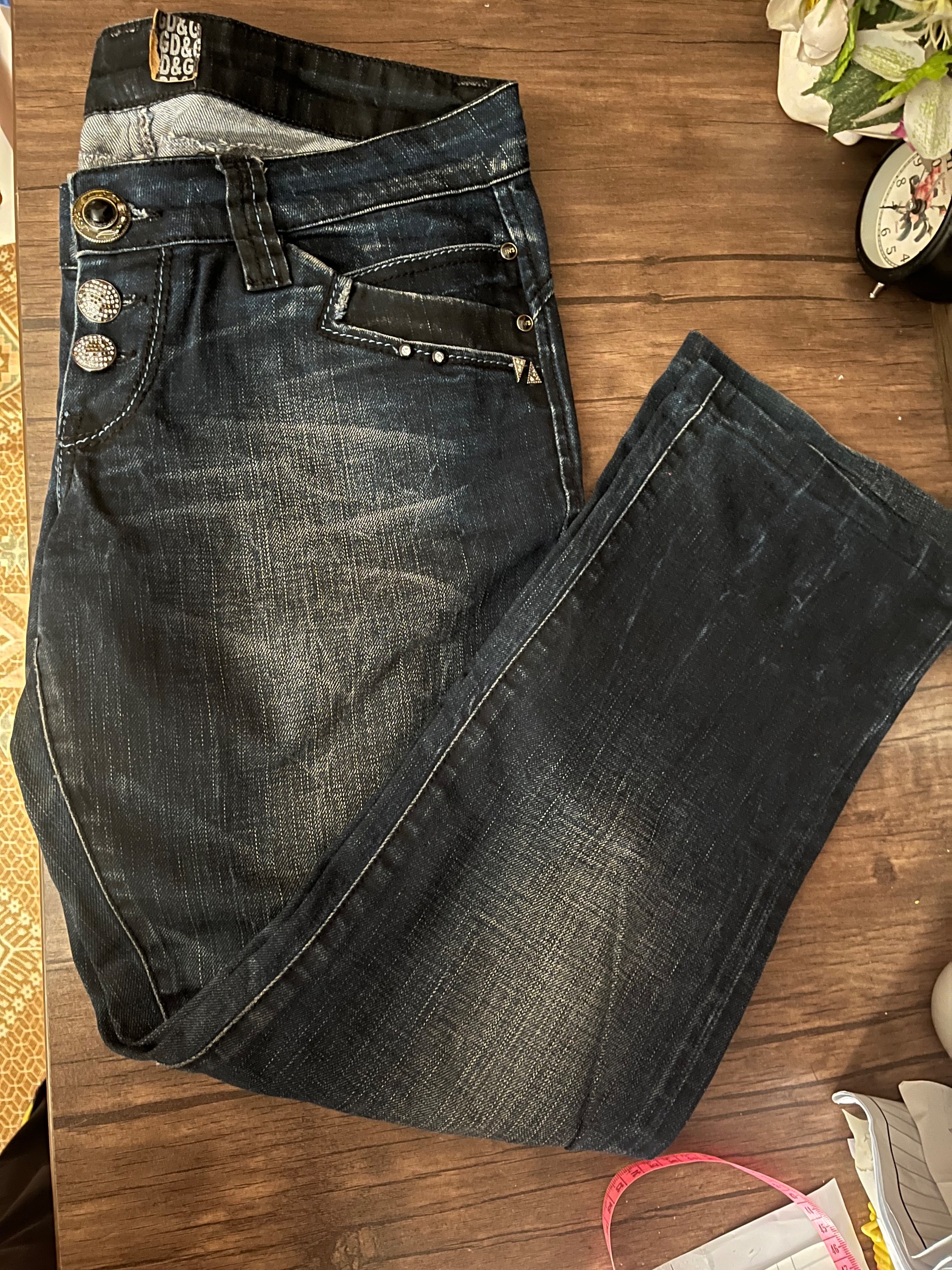 جین زنانه اورجینال DG