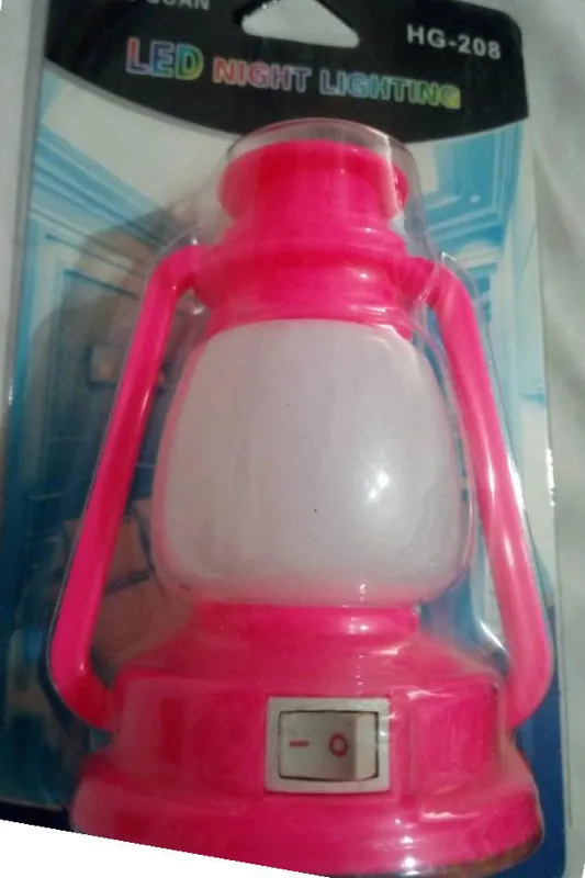 چراغ خواب طرح فانوس رنگ صورتی