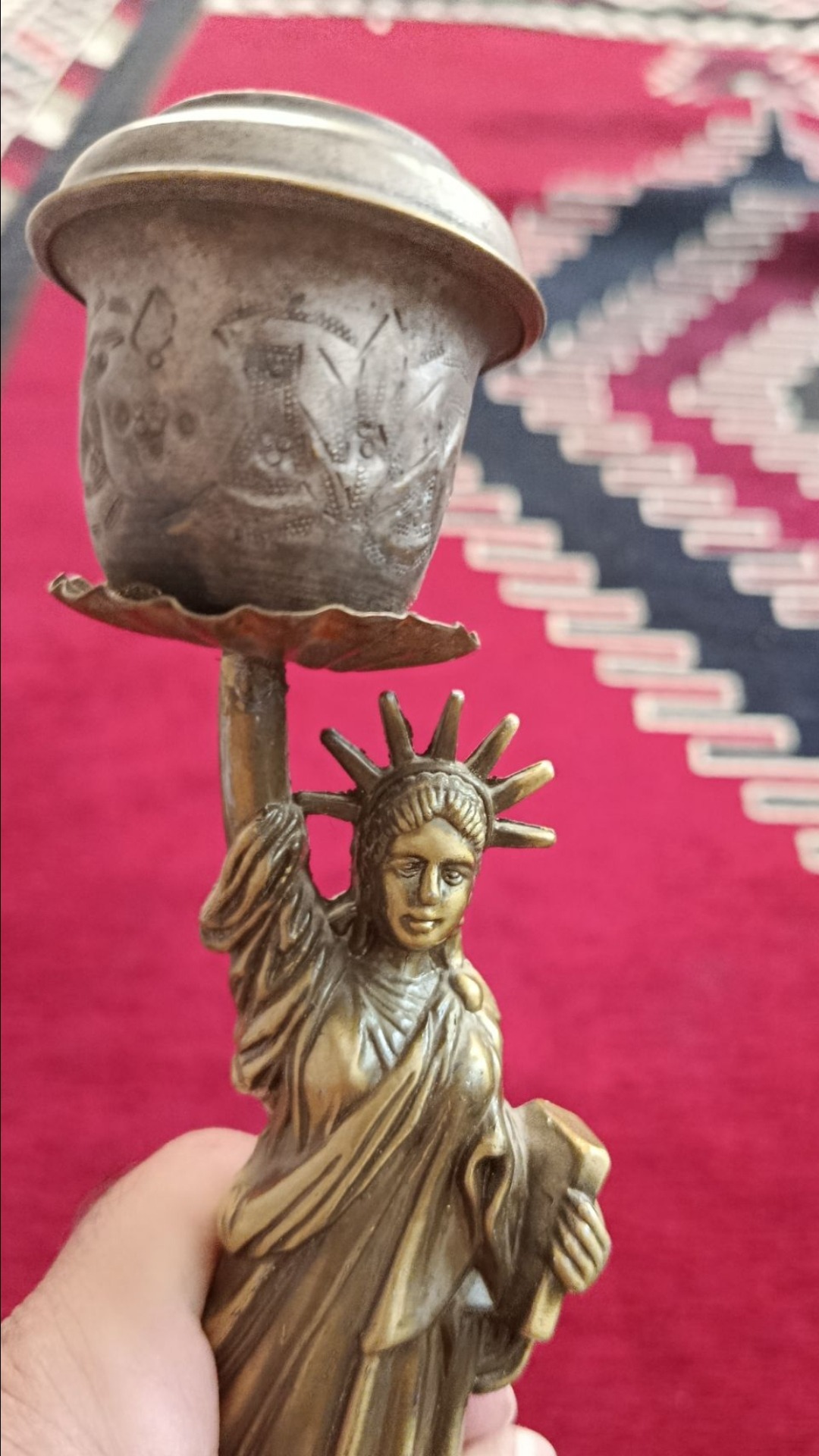 مجسمه قدیمی U S A