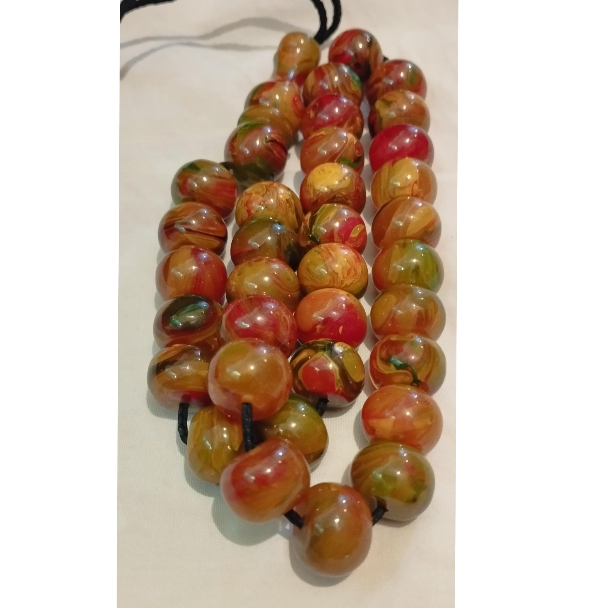 تسبیح کهربا اصل پرچمی فوق العاده بودار