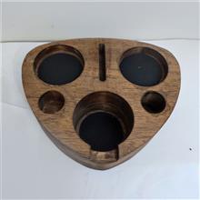 استند
