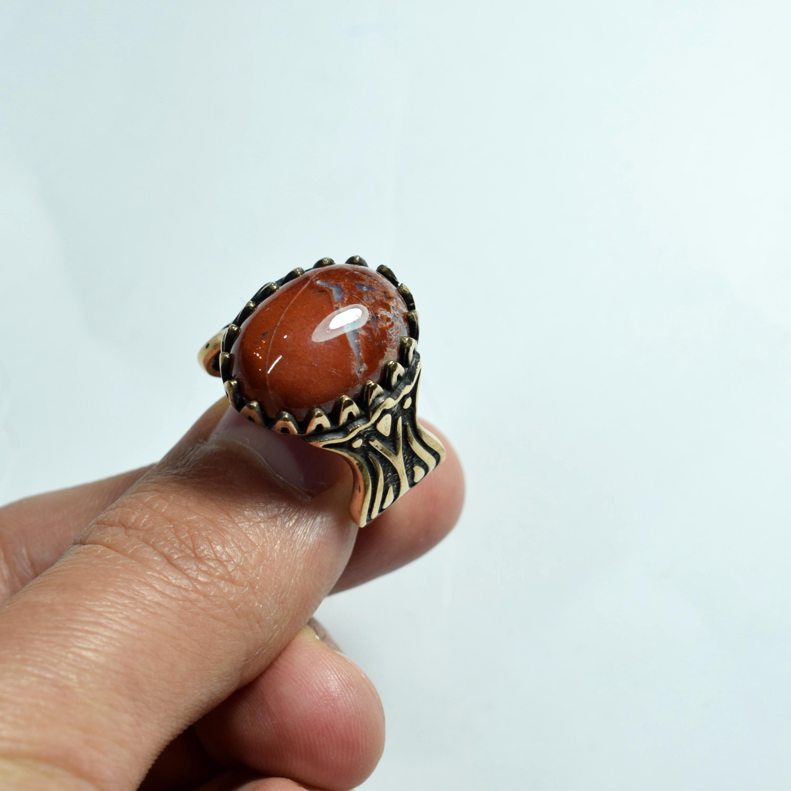 انگشتر جاسپر سرخ معدنی طلاروس