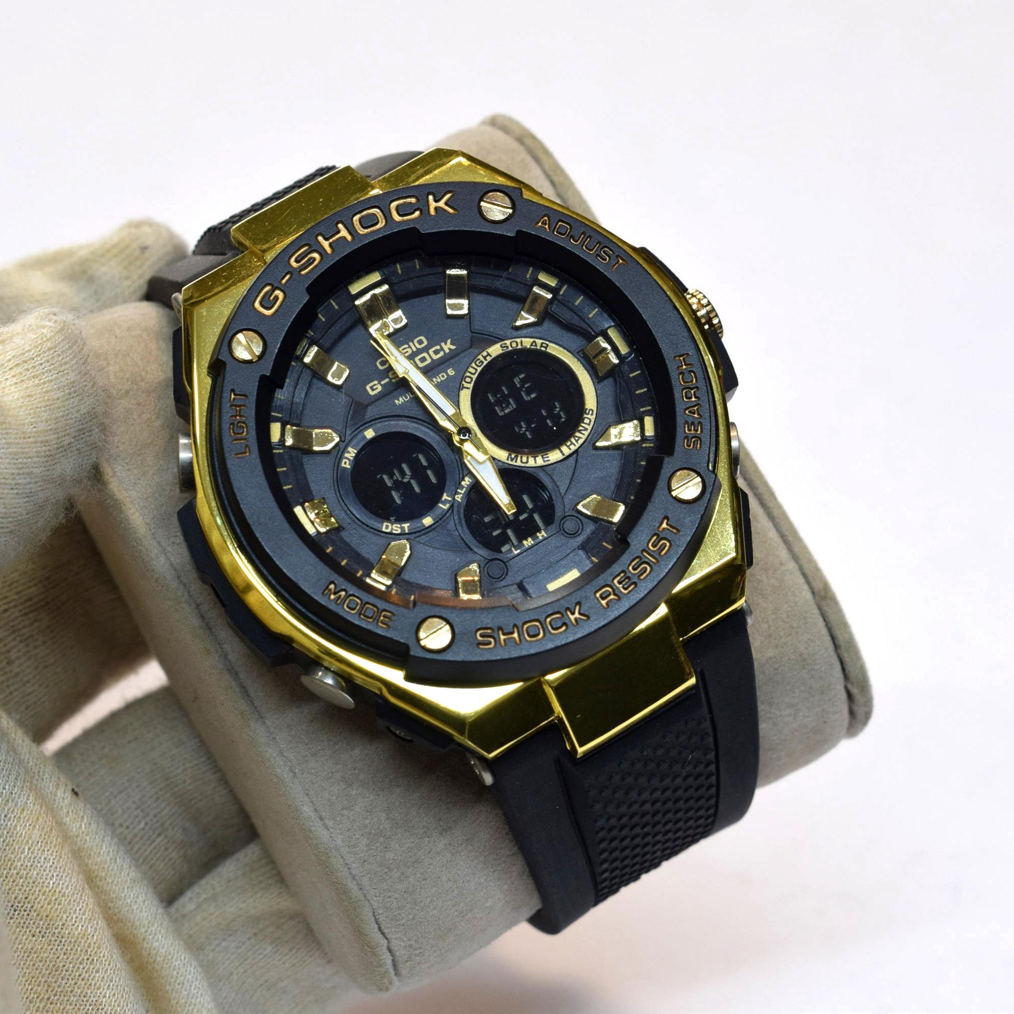 حراج بلک فرایدی ساعت G-Shock سنگین