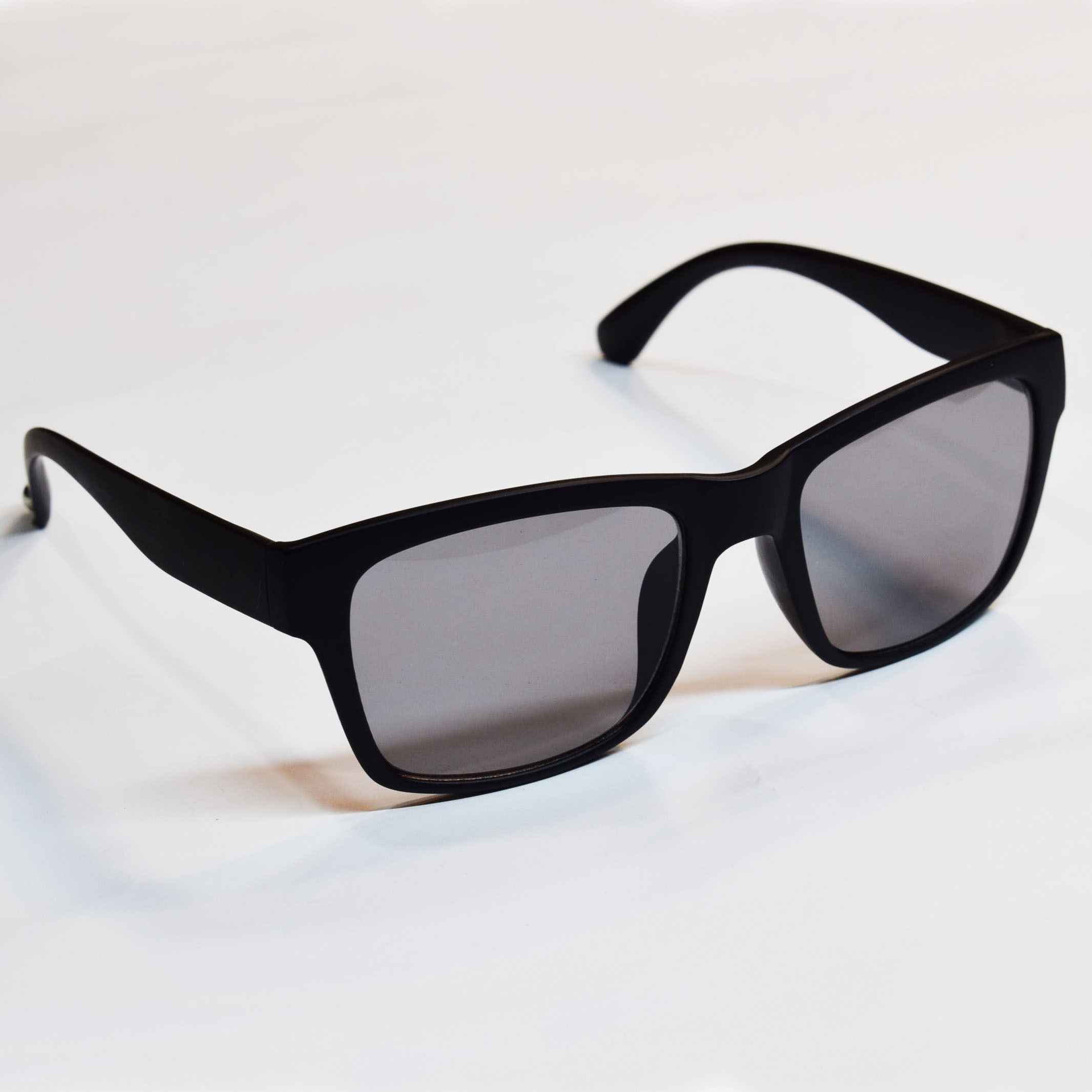 حراج بلک فرایدی عینک آفتابی Minisolife