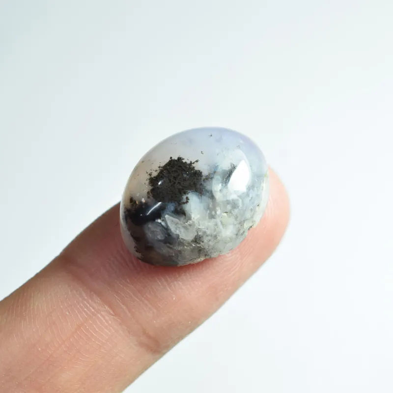 نگین عقیق شجر مشکی تراش دست