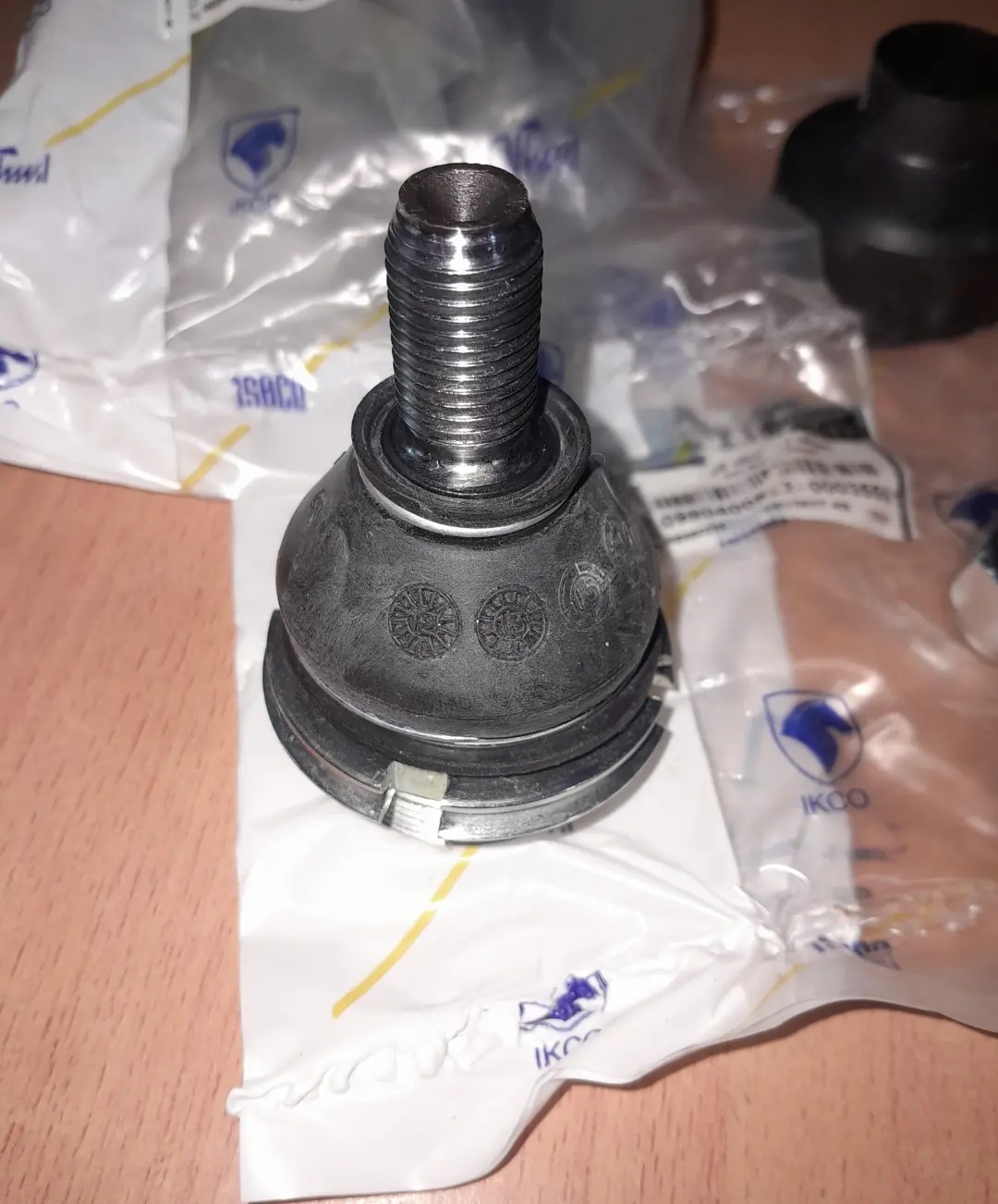 سیبک زیر کمک فنر پژوزانتیا اورجینال اوکپ ایتالیا