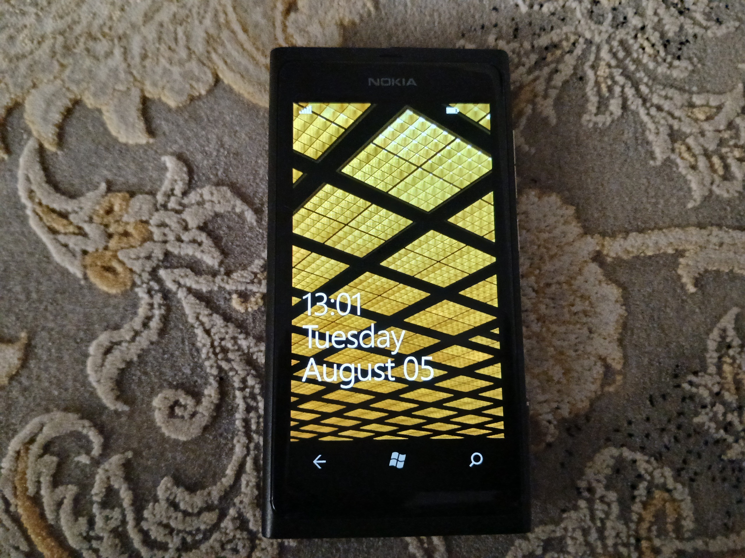 نوکیا لومیا 800