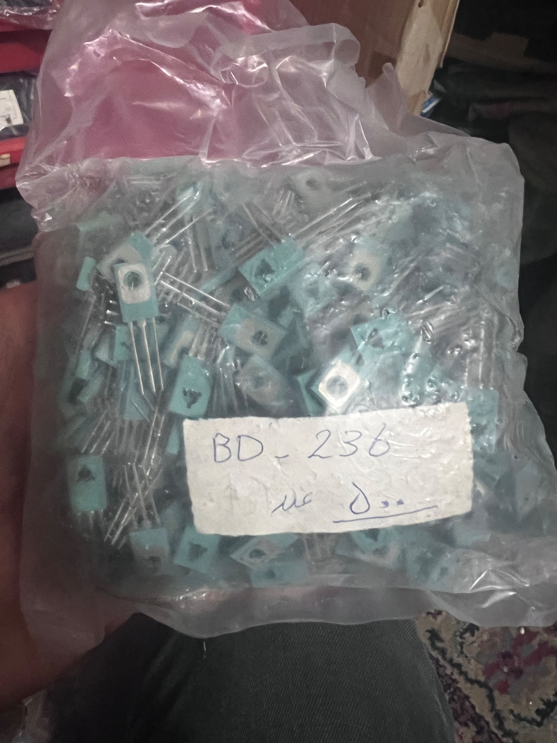 BD236 توشیبا ژاپن سبز