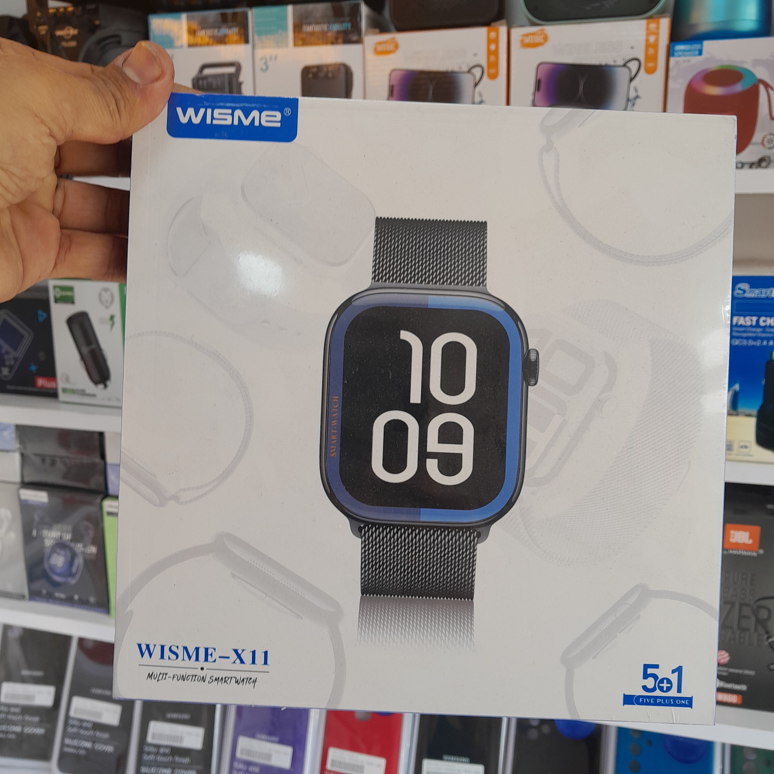 ساعت هوشمند مدل wisme ws - x11 دارای بند سیلیکون