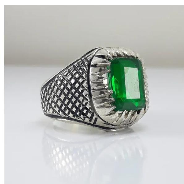 انگشتر نقره زمرد سنتیک